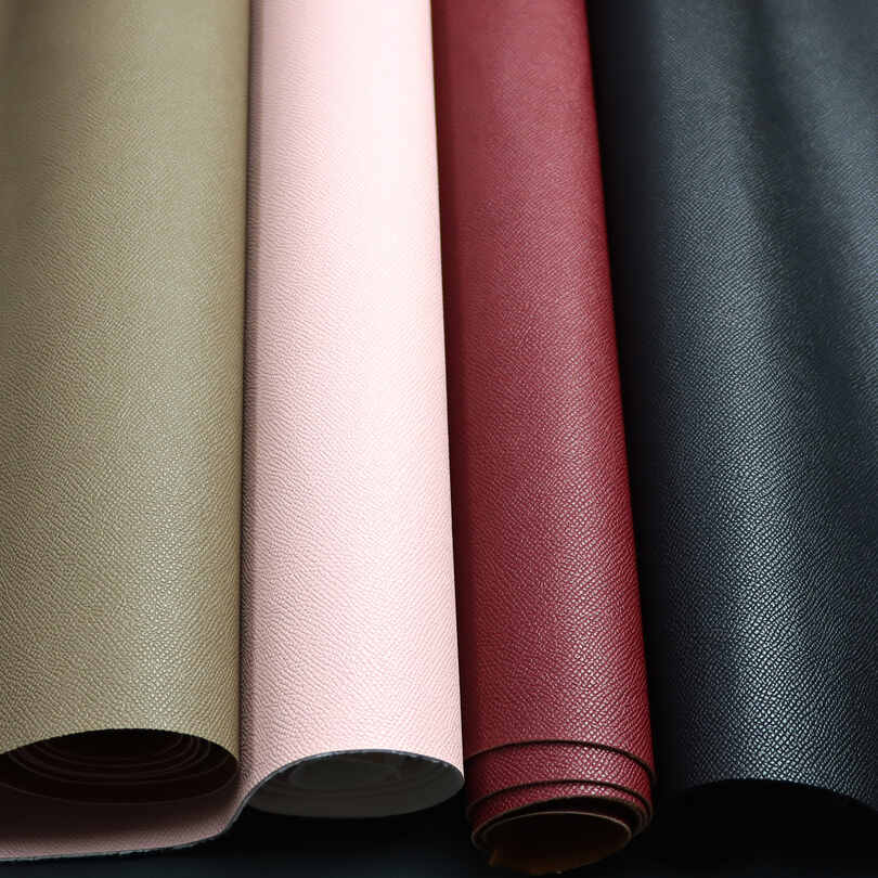 క్రాస్ ప్యాటర్న్ PU సింథటిక్ లెదర్ షూస్ బ్యాగ్స్ ఫ్యాబ్రిక్